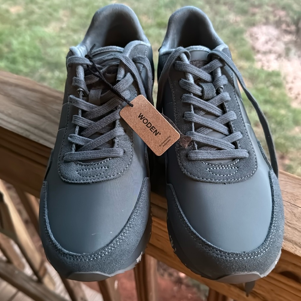 WODEN SNEAKERS